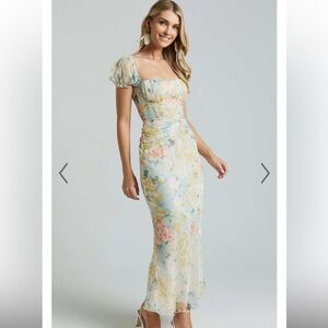 Debina Maxi Floral Dress - Size 6